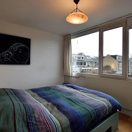 Terrace Apartment With Lush Garden Voorburg