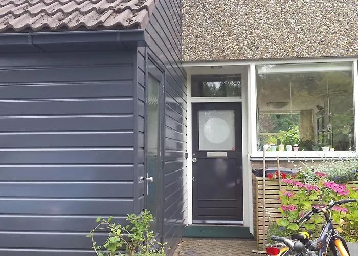 Holiday home Terrace With Lush Garden Voorburg